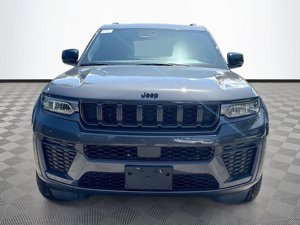 new 2026 Jeep Grand Cherokee car, priced at $39,523