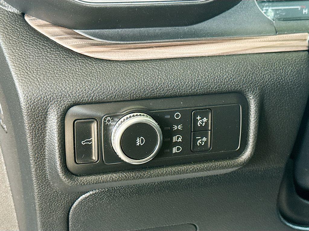used 2021 Ford Explorer car, priced at $21,582