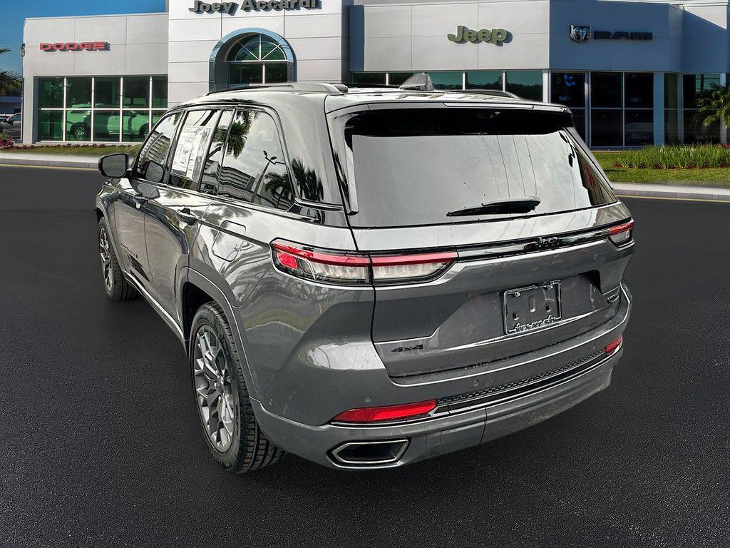 new 2025 Jeep Grand Cherokee car, priced at $60,321