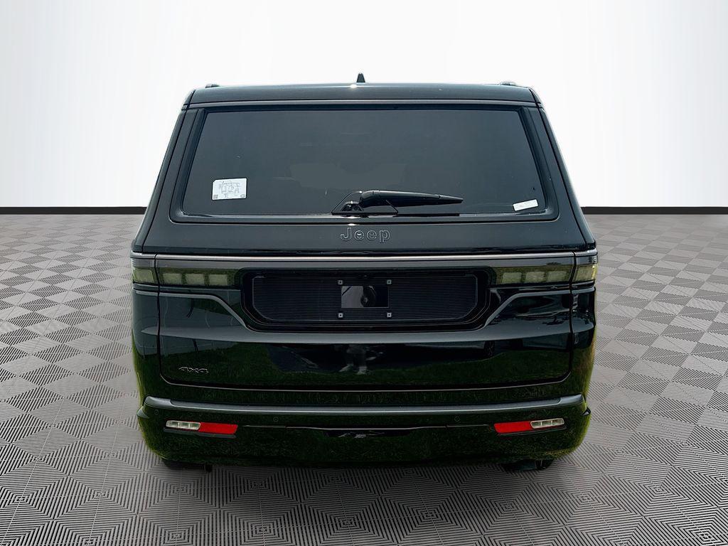 new 2026 Jeep Grand Wagoneer car, priced at $92,270