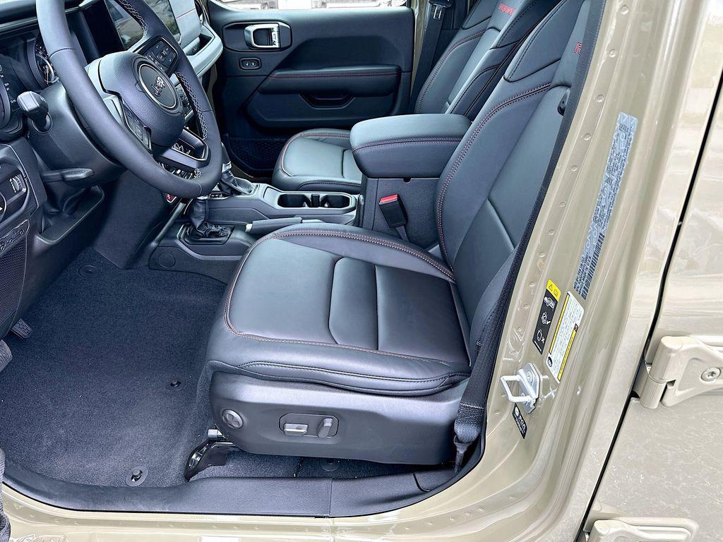 new 2026 Jeep Gladiator car, priced at $54,691