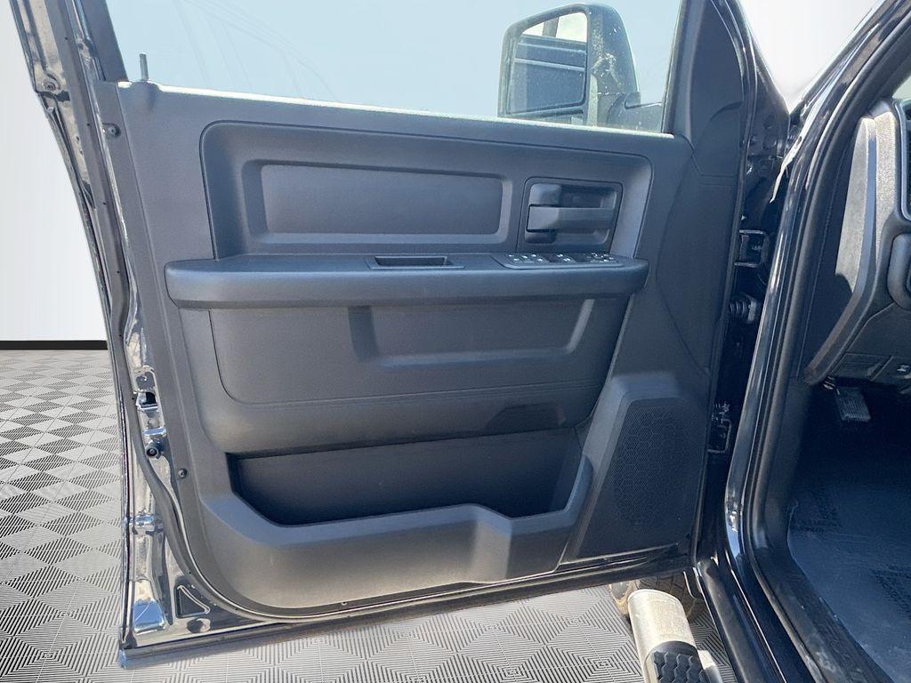 new 2026 Ram 3500 car, priced at $71,437