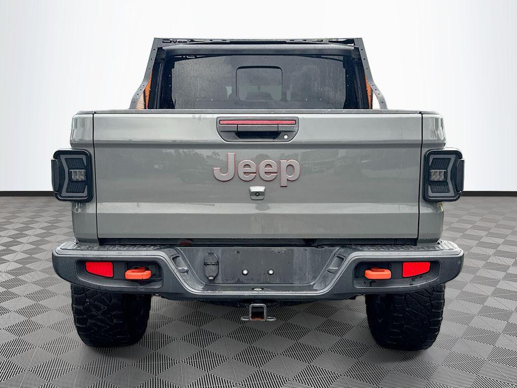 used 2021 Jeep Gladiator car, priced at $32,526
