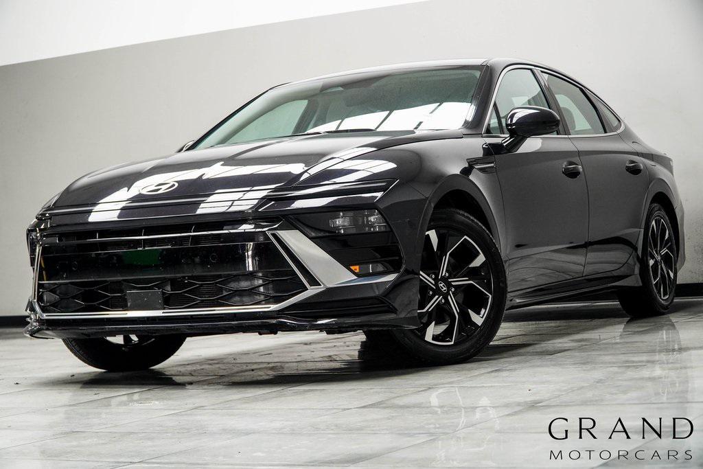 used 2024 Hyundai Sonata car, priced at $20,299