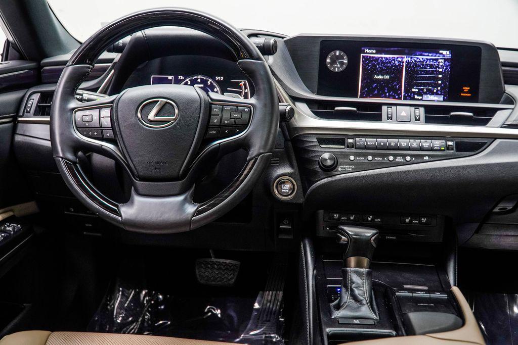 used 2020 Lexus ES 350 car, priced at $28,697