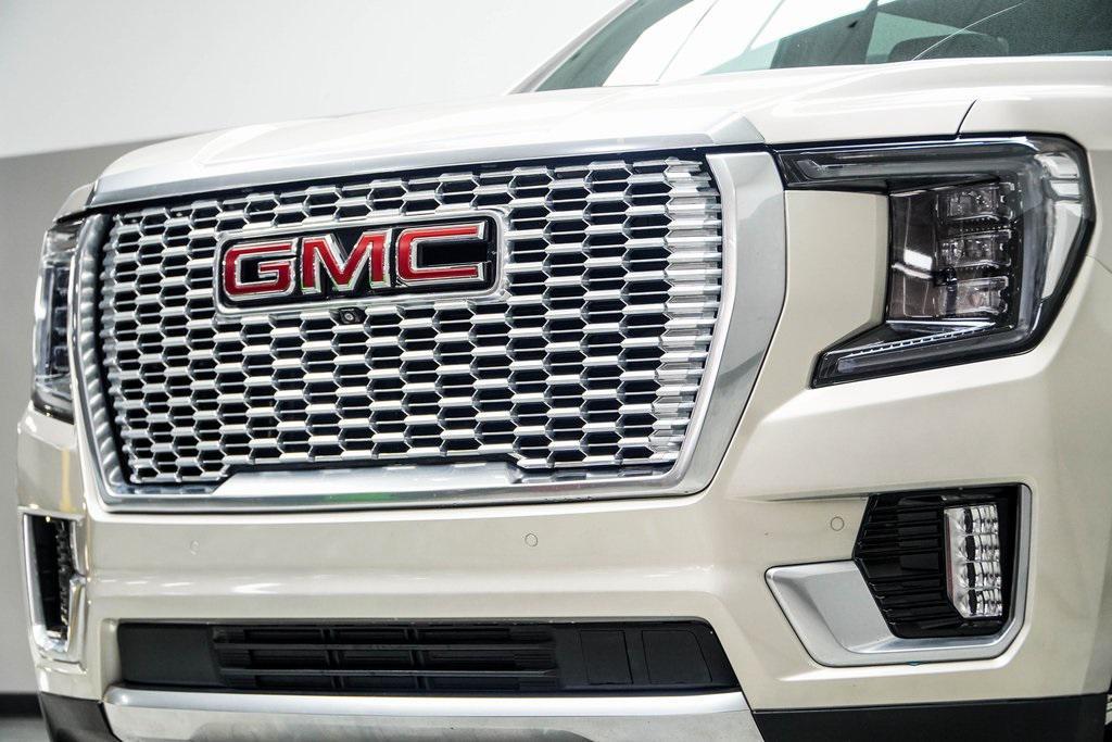 used 2024 GMC Yukon XL car, priced at $56,298