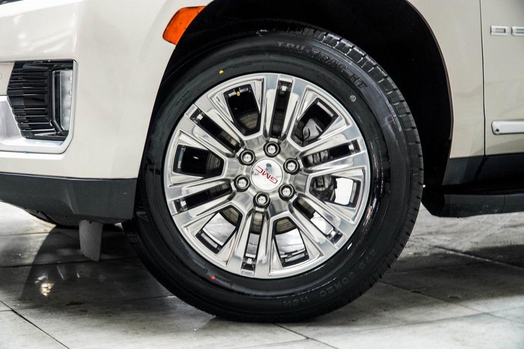used 2024 GMC Yukon XL car, priced at $56,298
