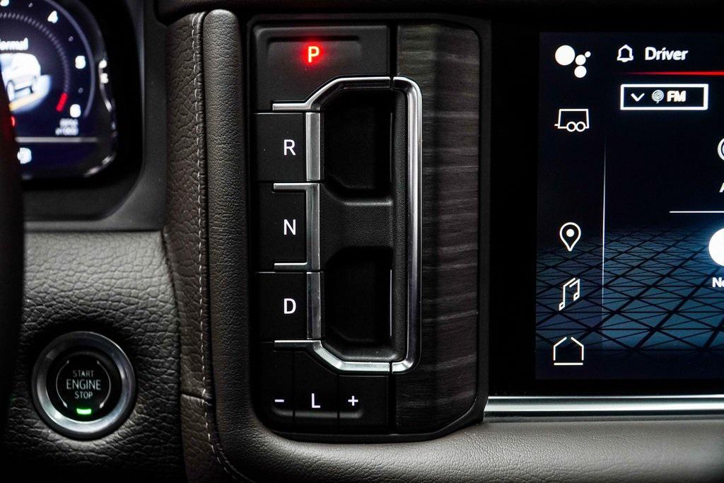 used 2024 GMC Yukon XL car, priced at $56,298