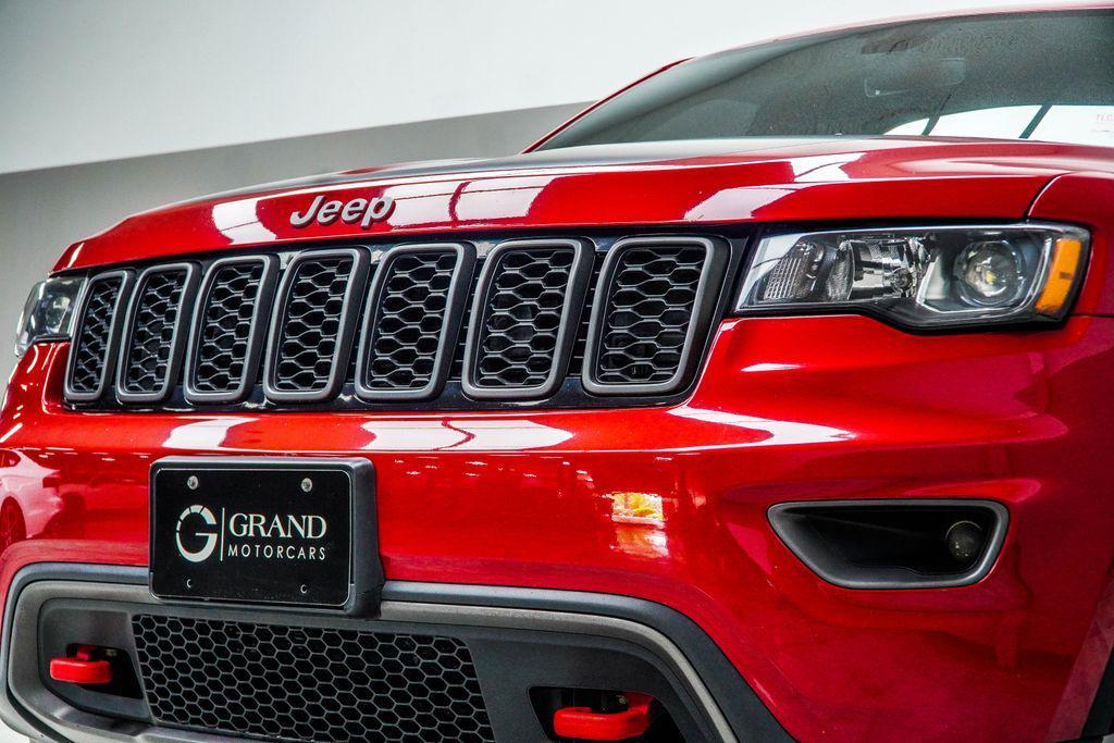 used 2020 Jeep Grand Cherokee car, priced at $23,909