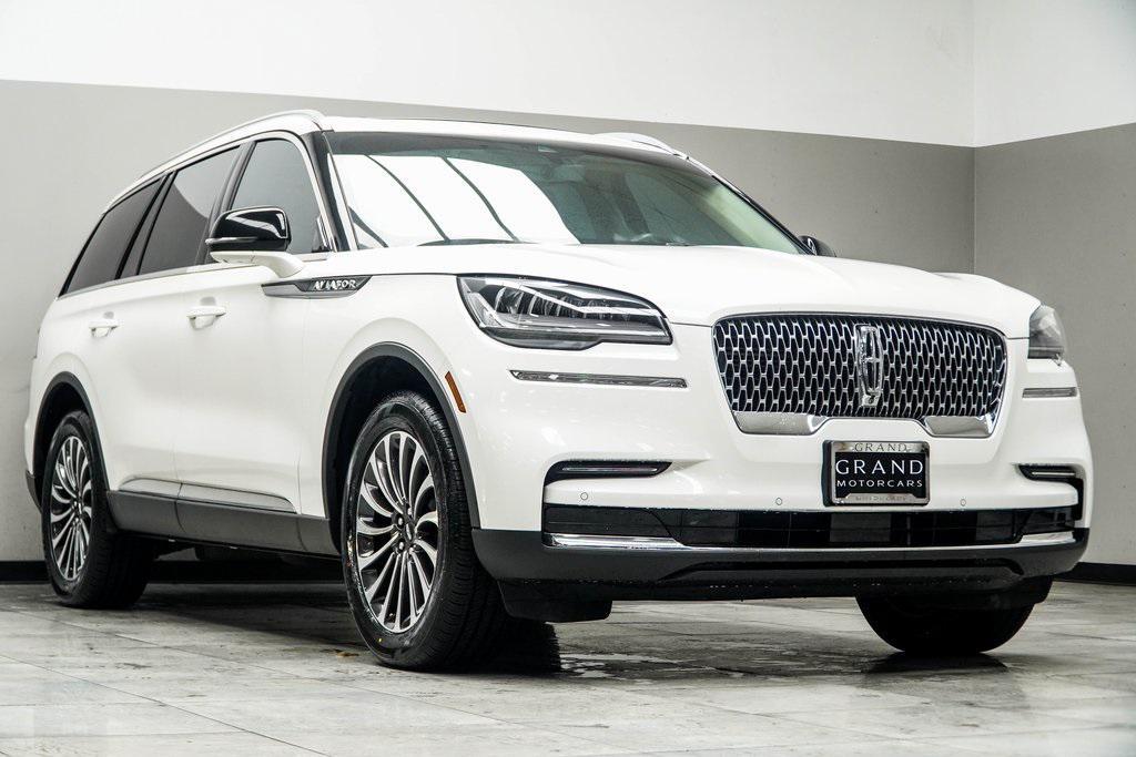 used 2022 Lincoln Aviator car, priced at $38,499