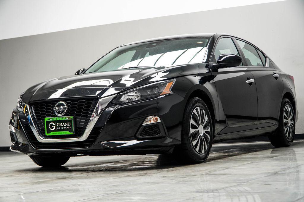 used 2022 Nissan Altima car, priced at $15,475