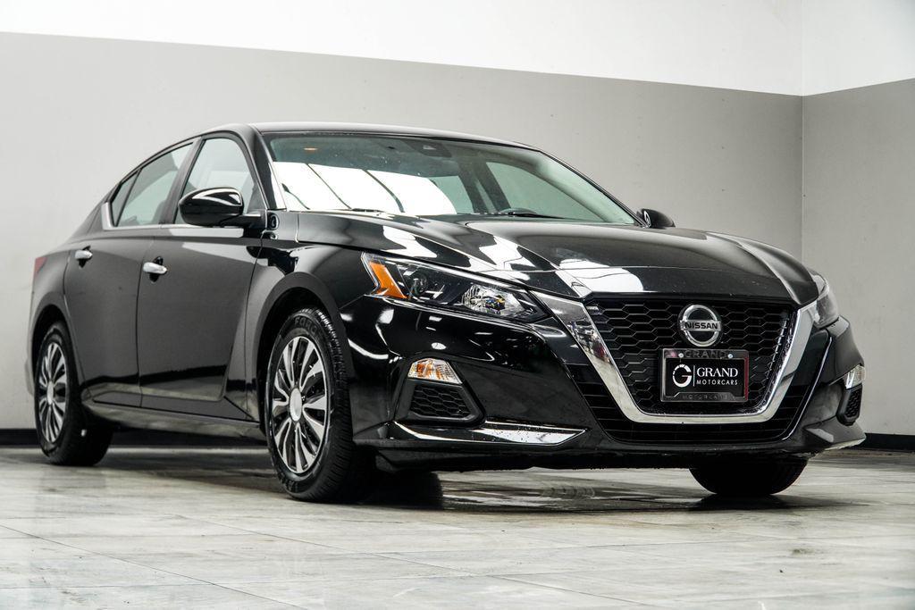 used 2022 Nissan Altima car, priced at $15,475