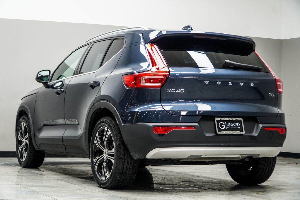 used 2021 Volvo XC40 car, priced at $20,655