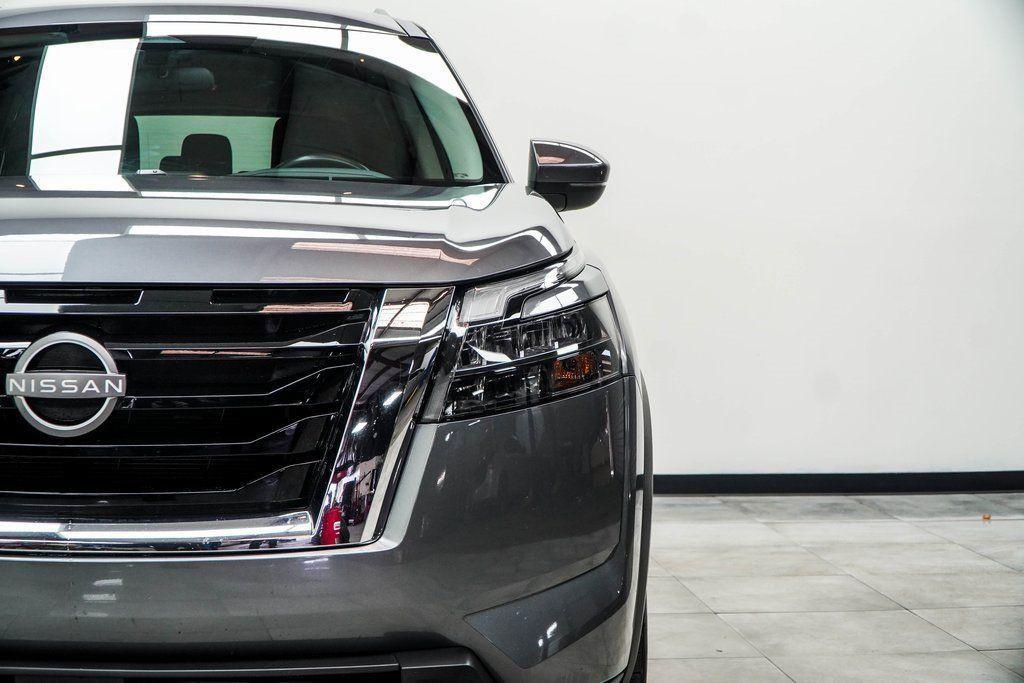 used 2025 Nissan Pathfinder car, priced at $29,564