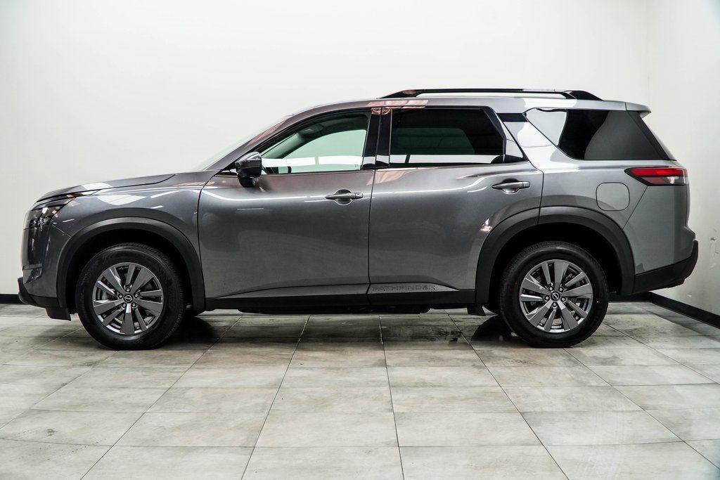 used 2025 Nissan Pathfinder car, priced at $29,564