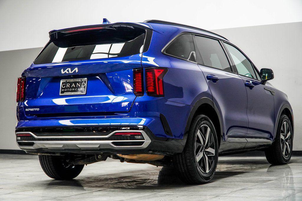 used 2023 Kia Sorento car, priced at $22,571