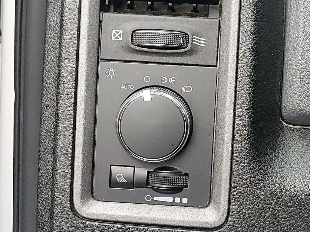 used 2019 Ram 1500 Classic car, priced at $21,998