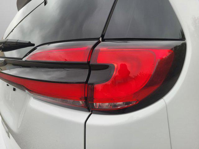 used 2023 Chrysler Pacifica car