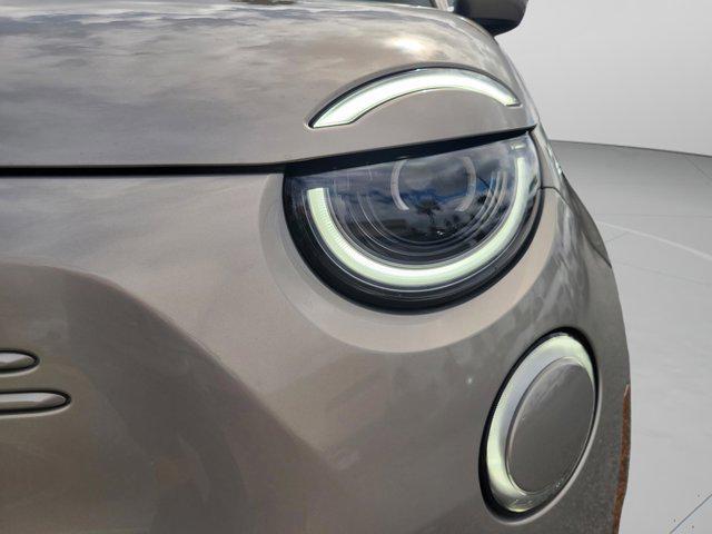 new 2025 FIAT 500e car, priced at $37,495