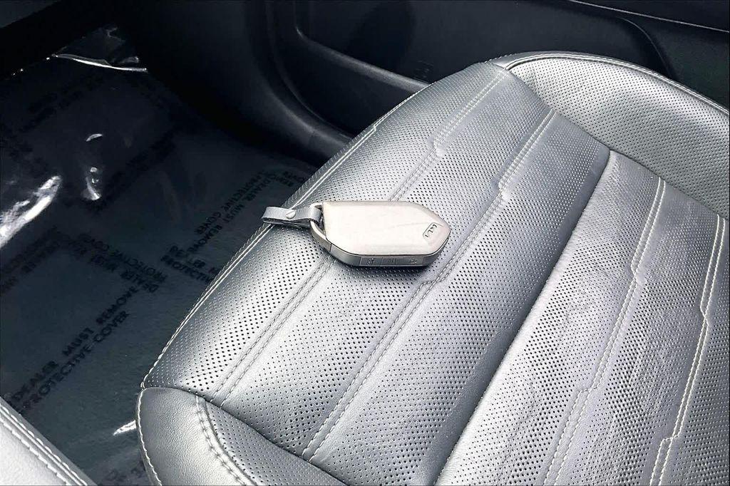 used 2024 Kia Telluride car, priced at $40,821