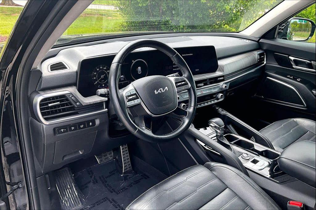 used 2024 Kia Telluride car, priced at $40,821