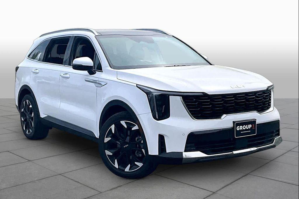 used 2024 Kia Sorento car, priced at $30,750