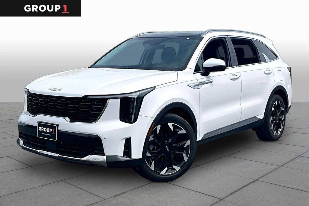 used 2024 Kia Sorento car, priced at $30,750