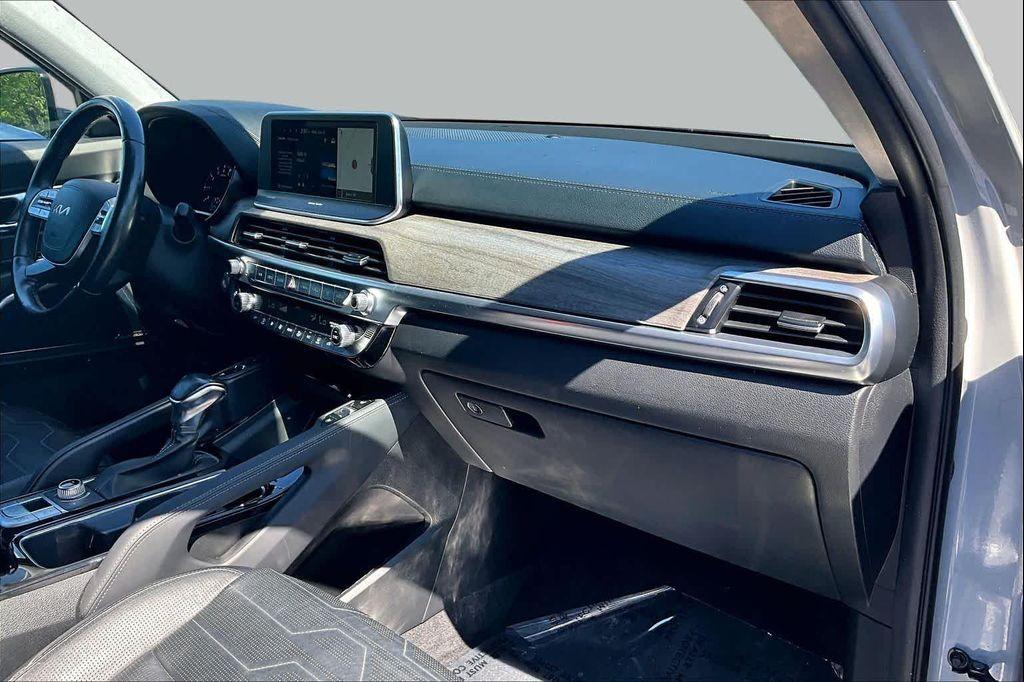 used 2022 Kia Telluride car, priced at $27,097