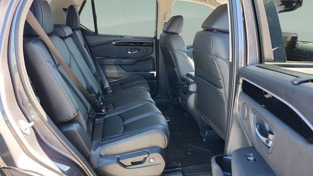 new 2026 Honda Pilot car, priced at $44,038