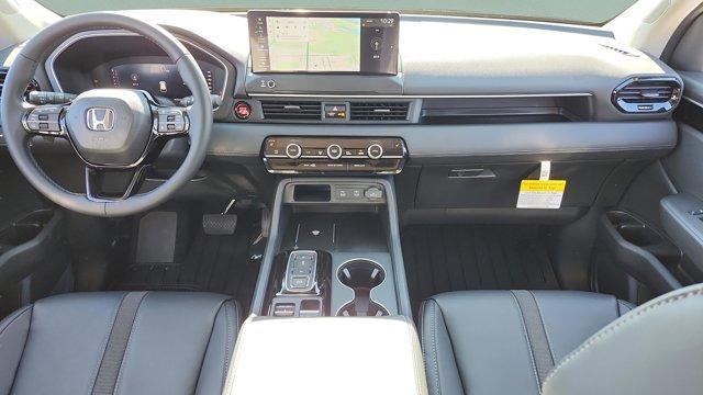new 2026 Honda Pilot car, priced at $44,038
