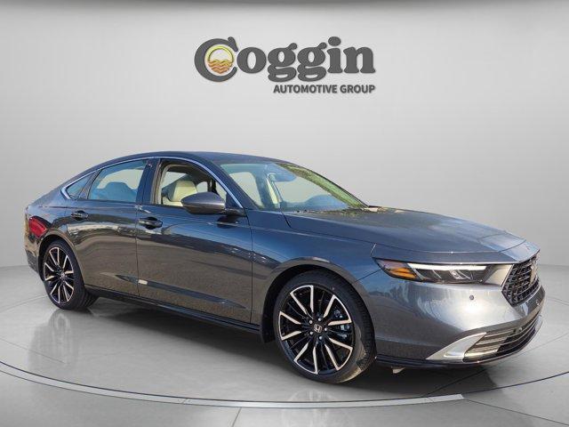 new 2026 Honda Accord Hybrid car