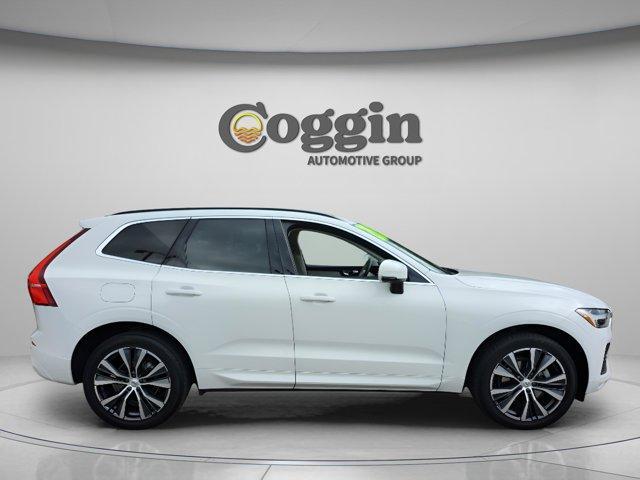 used 2022 Volvo XC60 car, priced at $26,735