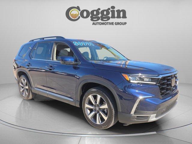 used 2025 Honda Pilot car, priced at $49,000