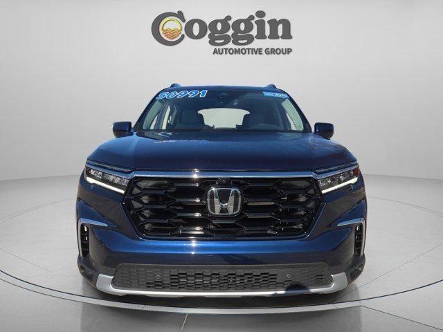 used 2025 Honda Pilot car, priced at $49,000