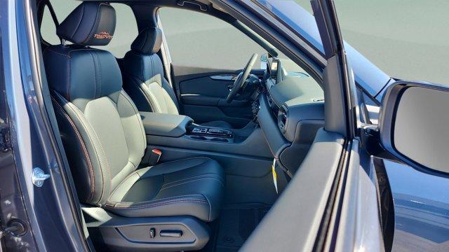 new 2026 Honda Pilot car, priced at $49,586