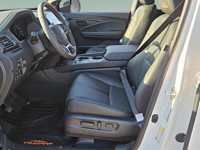 new 2025 Honda Ridgeline car, priced at $46,632