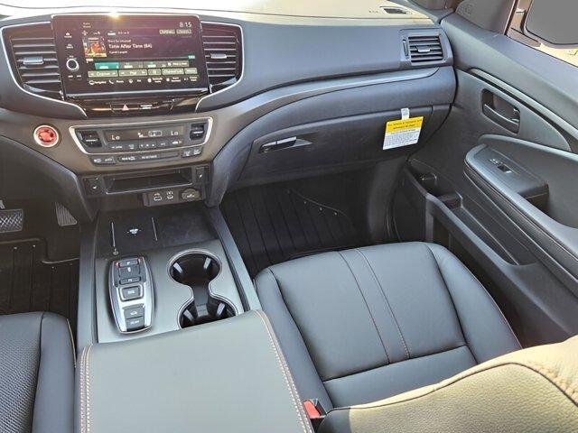 new 2025 Honda Ridgeline car, priced at $46,632