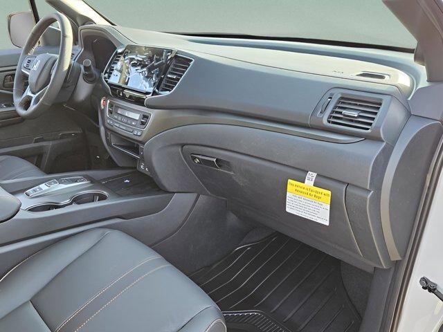 new 2025 Honda Ridgeline car, priced at $46,632