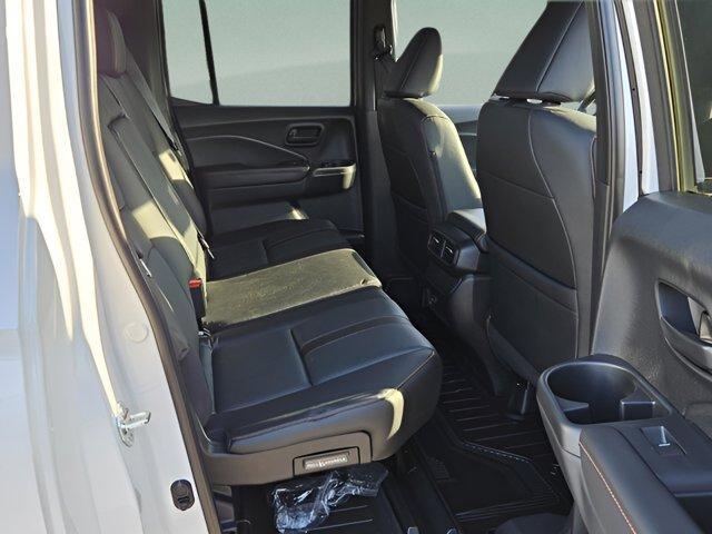 new 2025 Honda Ridgeline car, priced at $46,632