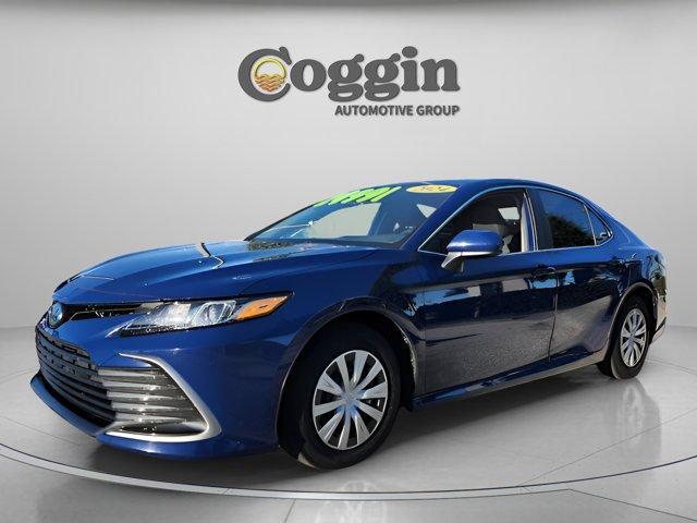 used 2024 Toyota Camry Hybrid car, priced at $23,380