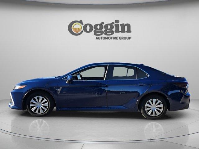 used 2024 Toyota Camry Hybrid car, priced at $23,380