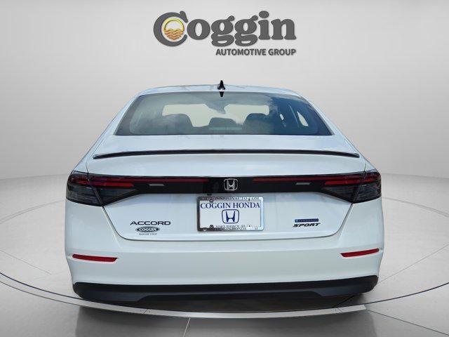 new 2026 Honda Accord Hybrid car