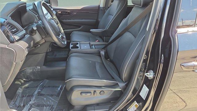 used 2025 Honda Odyssey car, priced at $43,992