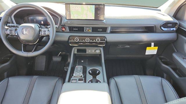 new 2026 Honda Pilot car, priced at $45,027