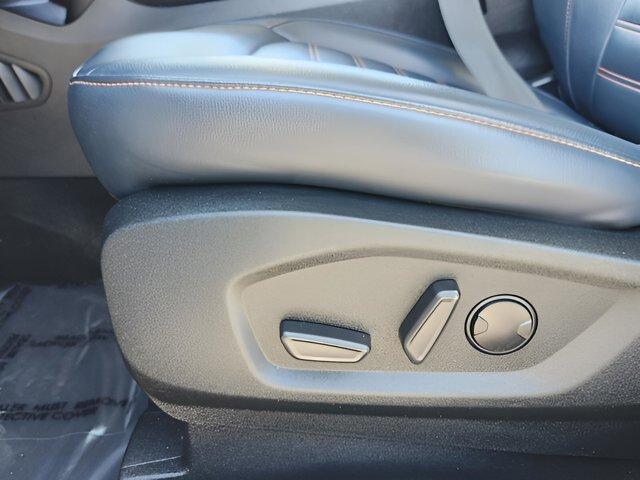 used 2022 Ford Edge car, priced at $18,991