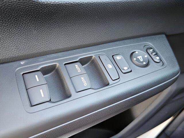 new 2026 Honda CR-V Hybrid car, priced at $39,458