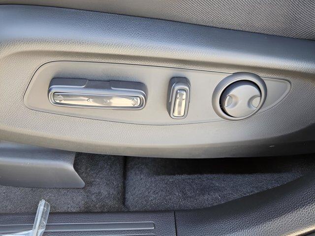 new 2026 Honda CR-V Hybrid car, priced at $39,458