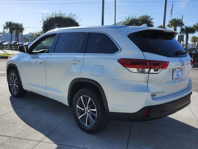 used 2018 Toyota Highlander car, priced at $24,983
