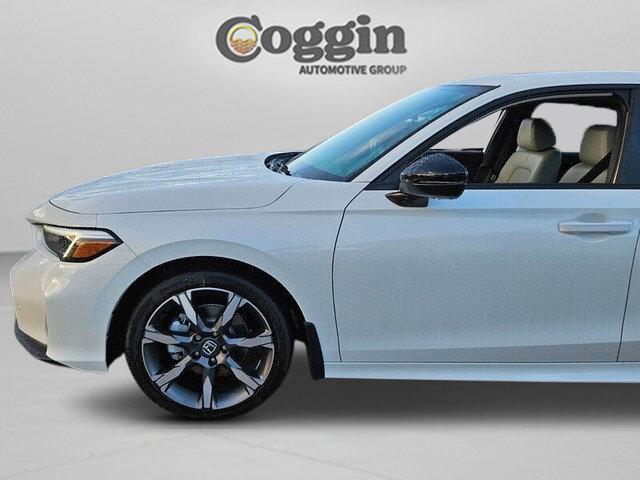 new 2026 Honda Civic Hybrid car, priced at $32,699