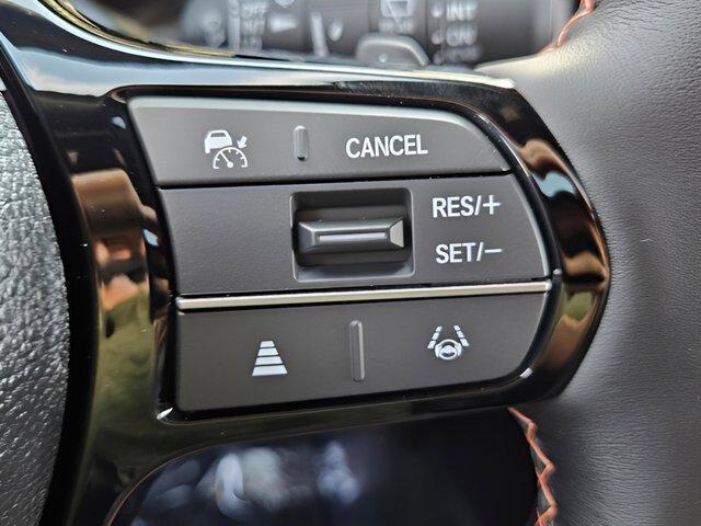 new 2025 Honda Pilot car, priced at $49,077